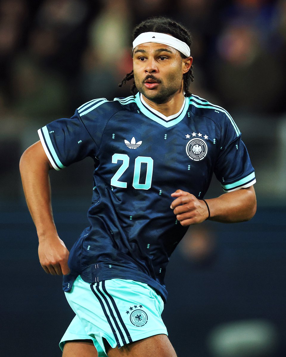 vsrsus's tweet photo. Germany debut their last adidas away kit. https://t.co/zySlpkyRlE