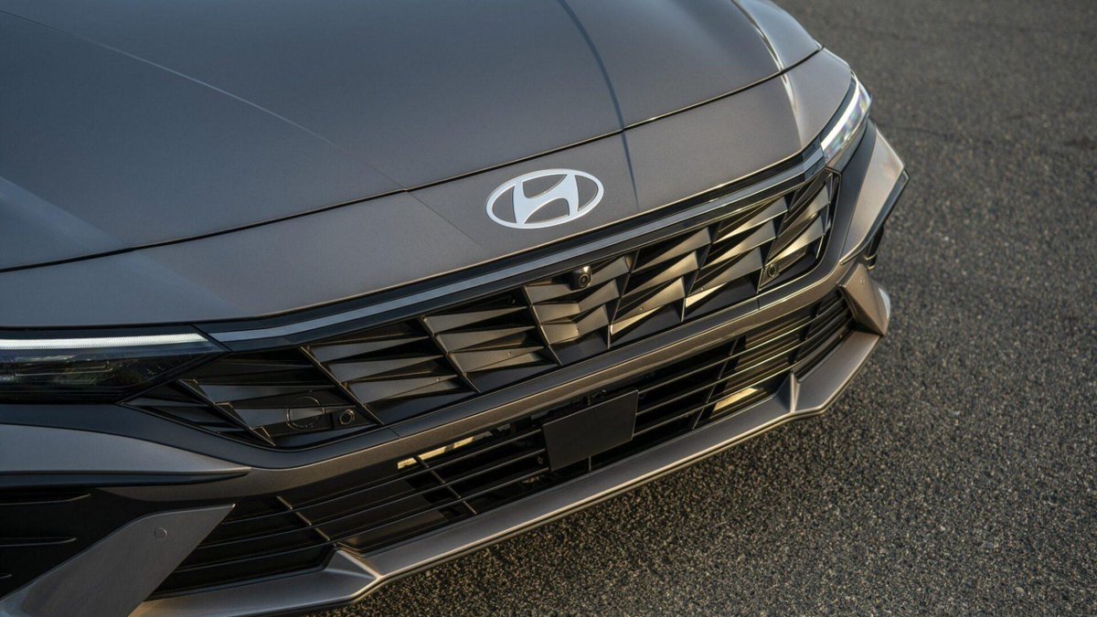 #ilesdelamadeleine D’ici la fin 2026, Hyundai devrait présenter un nouveau Tucson et une nouvelle Elantra

tinyurl.com/28nvpgeu