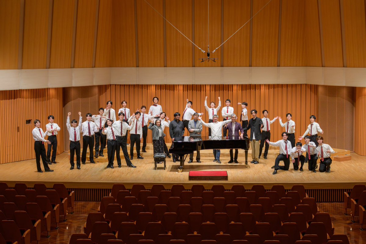 第71回定期演奏会が大盛況のうちに終演いたしました！お越しいただいた皆様、演奏会を支えてくださった皆様、本当にありがとうございました。
これからの学院グリーの活動もぜひご期待ください☺️