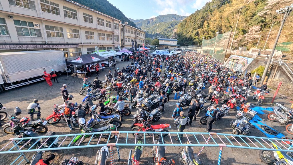 はま.xlsx tweet media