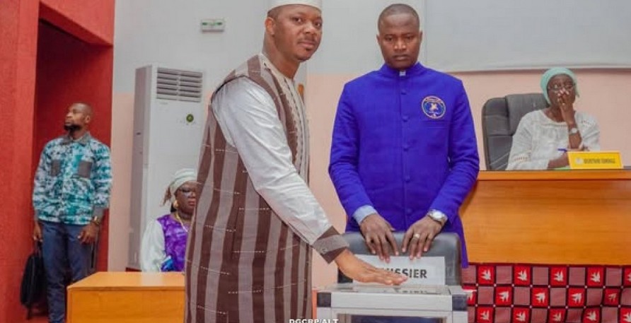 koaci.com tweet media