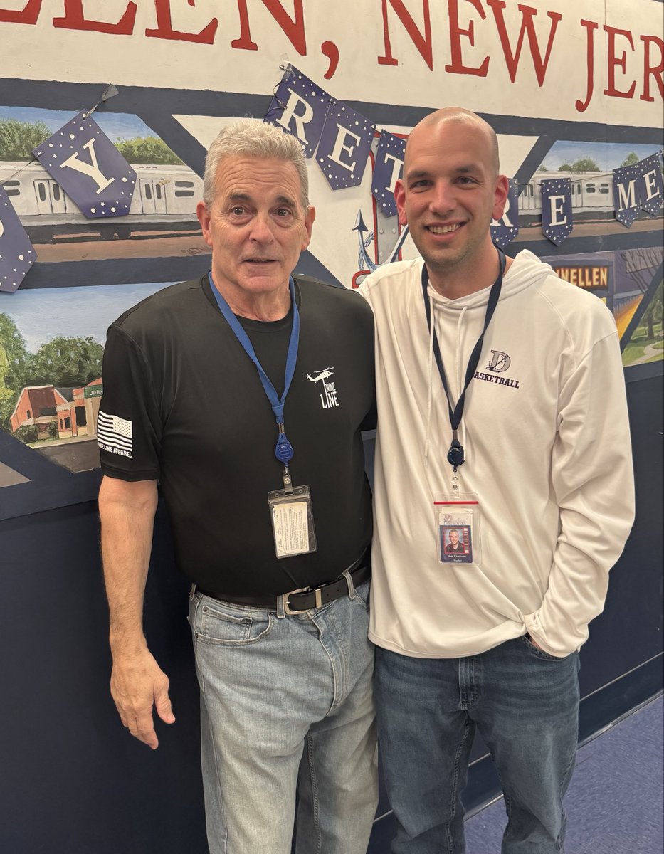 DunellenHS's tweet photo. The coaching legacy continues. From Dunellen students to DHS coaches. ⚓️⚓️ https://t.co/ol7b4qgOKE