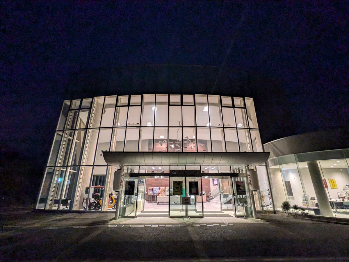 IKE(アイク)ぱむぱむ　3/20〜4/5 ヱビスシネマ。メガヱビス。にてアイの歌声を聴かせて上映中 tweet media