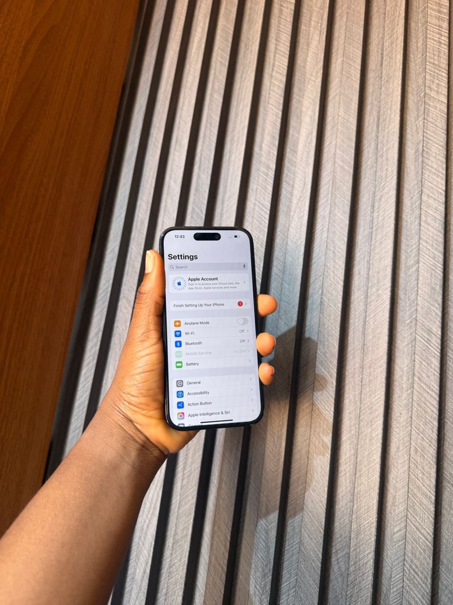 e_everything00's tweet photo. iPhone 16 256gb 
Physical sim unlocked 
Bh 88
Very neat
7,850gh
☎️0202945062 https://t.co/xYiNaRgpx4