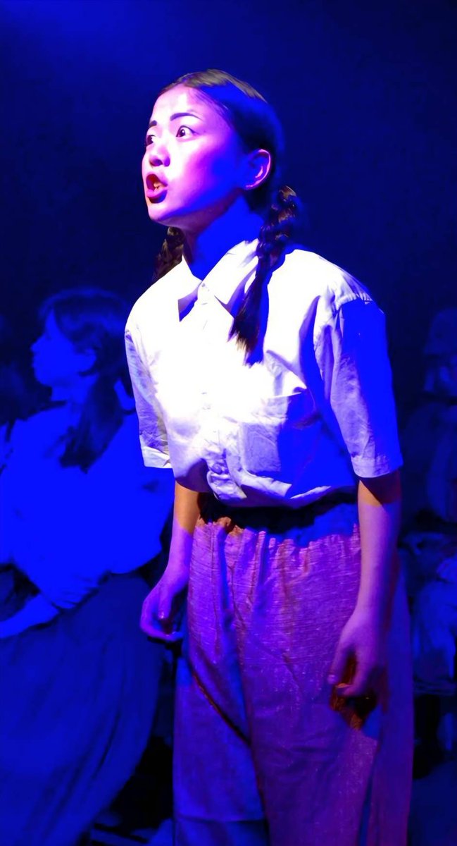 one_pro2011's tweet photo. #碗プロダクション #若手公演 其の八 
『銀河鉄道の夜、苹果の赤』   

2日目終演いたしました！
ご来場いただいた皆さま、ありがとうございました！

明日は千秋楽！
有難いことに、満席のため当日券はございません。

ご観劇いただく皆様に楽しんでいただけるよう、最後まで誠心誠意努めてまいります！
明日のご来場お待ちしております✨

#銀河の苹果
#銀河鉄道の夜
#当日券