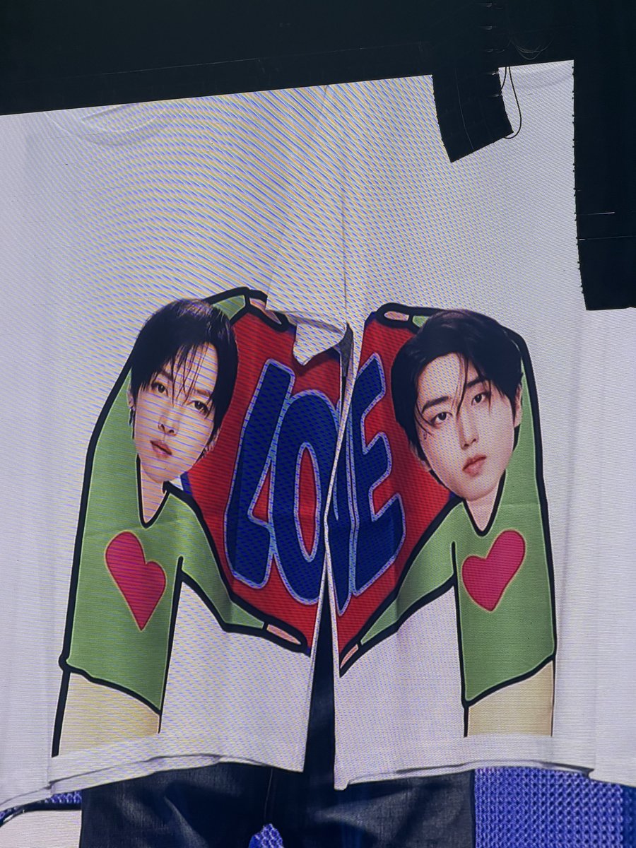 마리.. tweet media