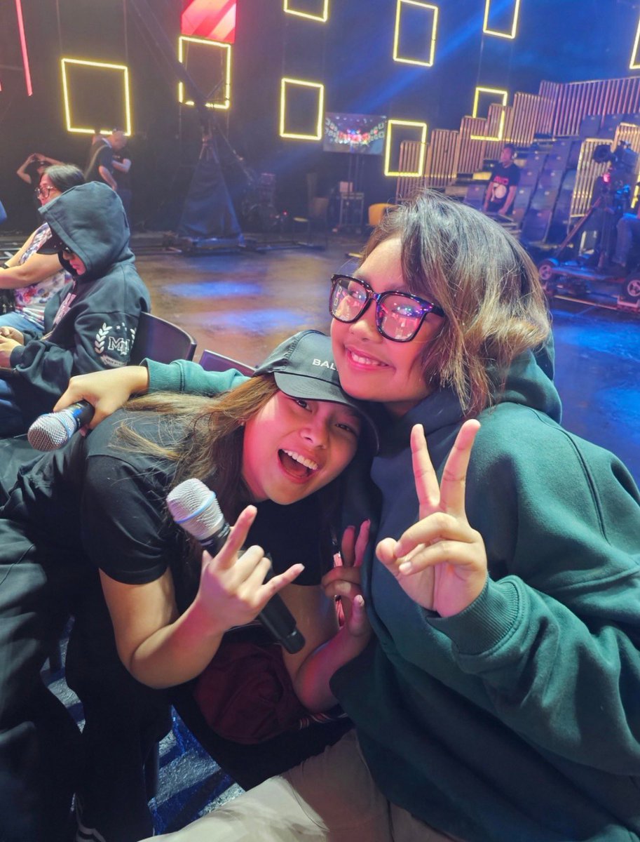 abby_lite tweet media