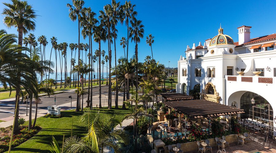 𝔐𝔲𝔰𝔦𝔠𝔞 𝔘𝔫𝔦𝔳𝔢𝔯𝔰𝔞𝔩𝔦𝔰 tweet media