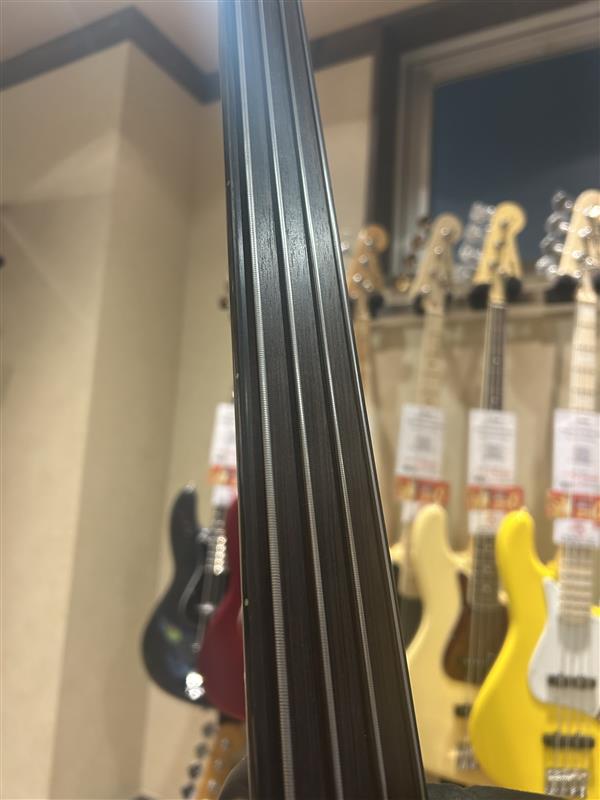 1484ssbs's tweet photo. 【中古】YAMAHA / BB2000F Black

BBシリーズを代表する名器BB-2000をベースに製作された希少なフレットレスモデルが入荷しました！！！

市場流通も少ないコレクタブルな一本❣

フレットレス特有の表現力を求めるプレイヤーにおすすめの一本です！！！

#YAMAHA #Fretless #bass https://t.co/mky4HHfgT5