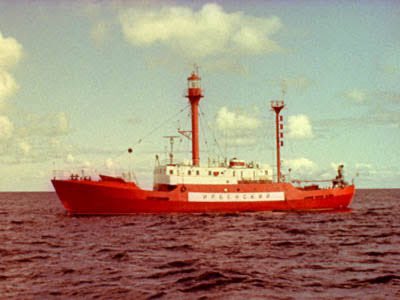 Ост Ост tweet media