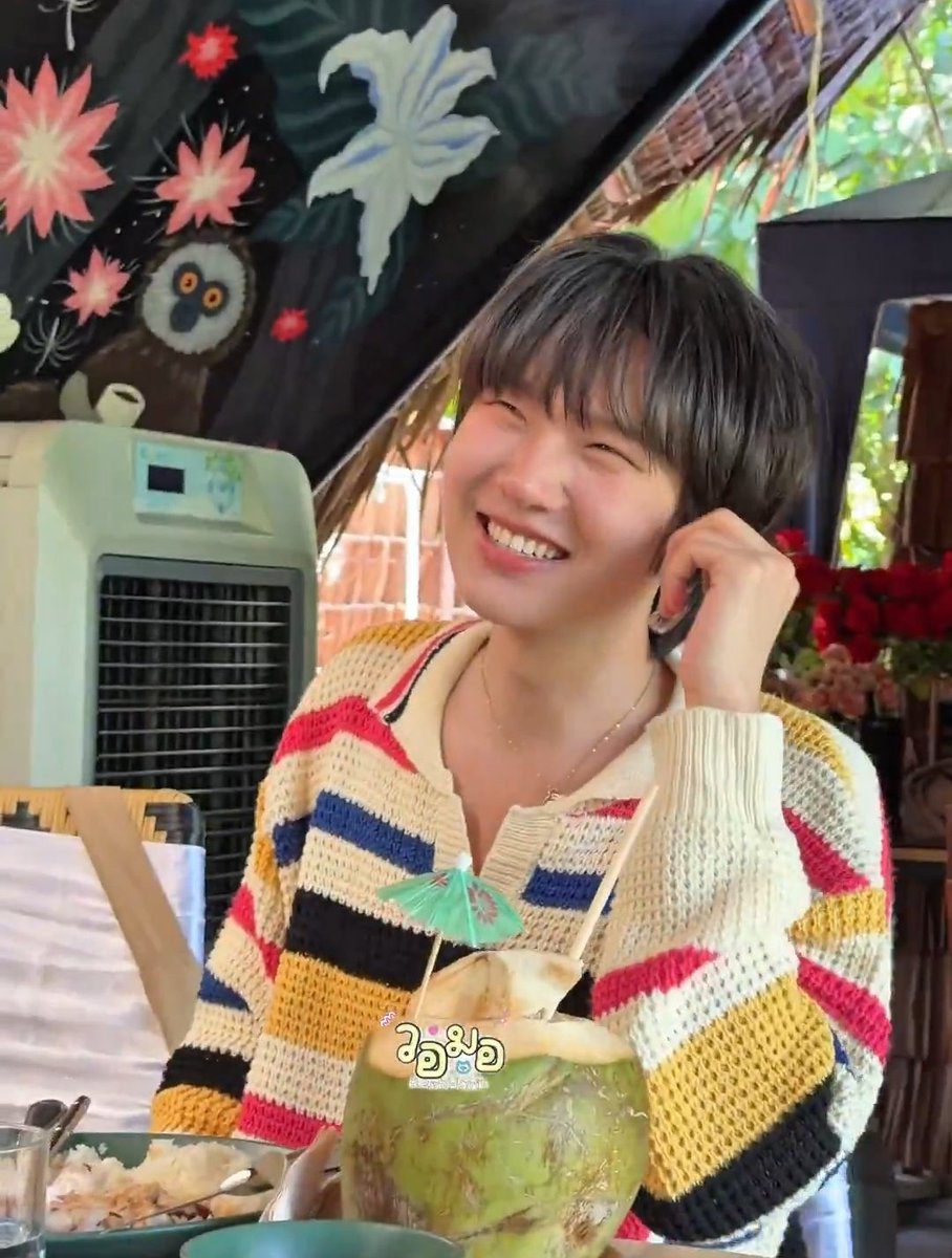 melyn❦ tweet media