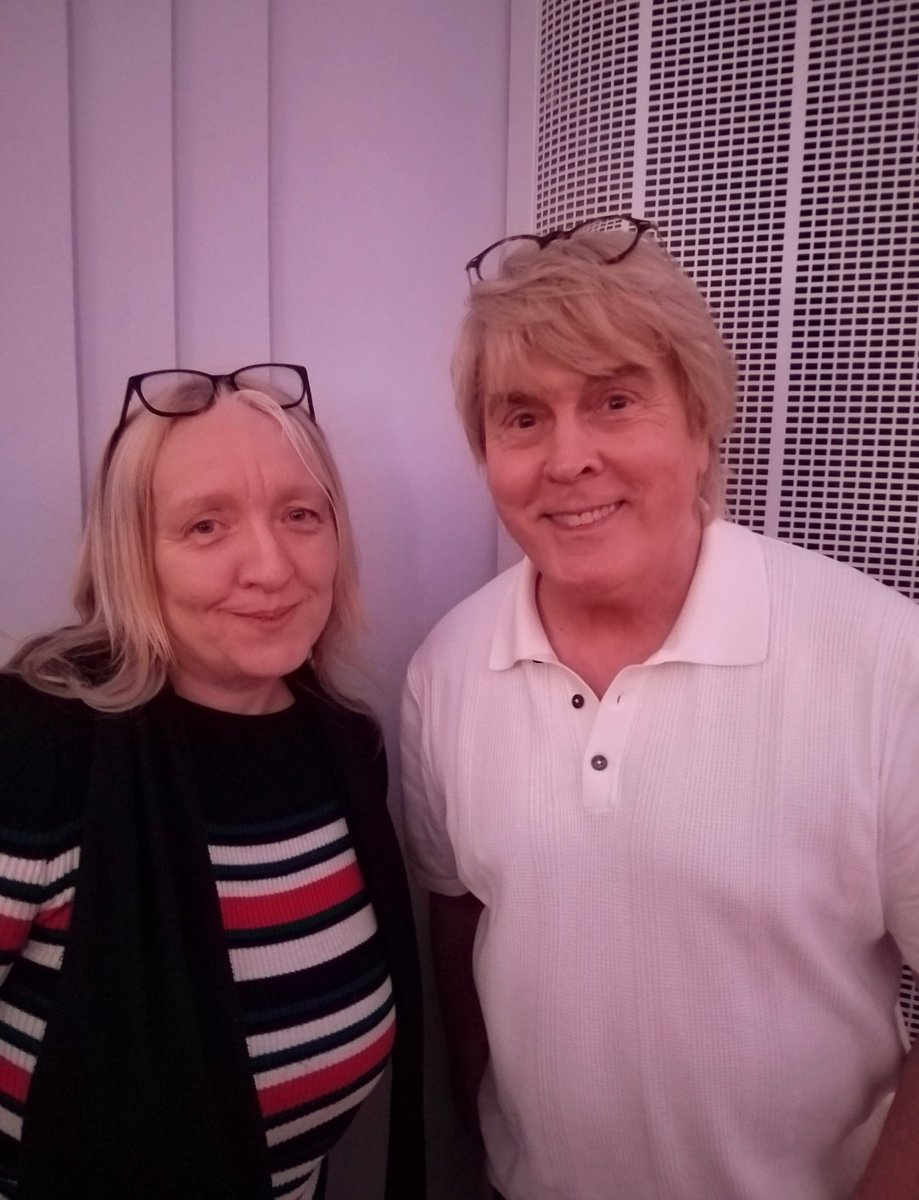 FiveStarFan tweet media