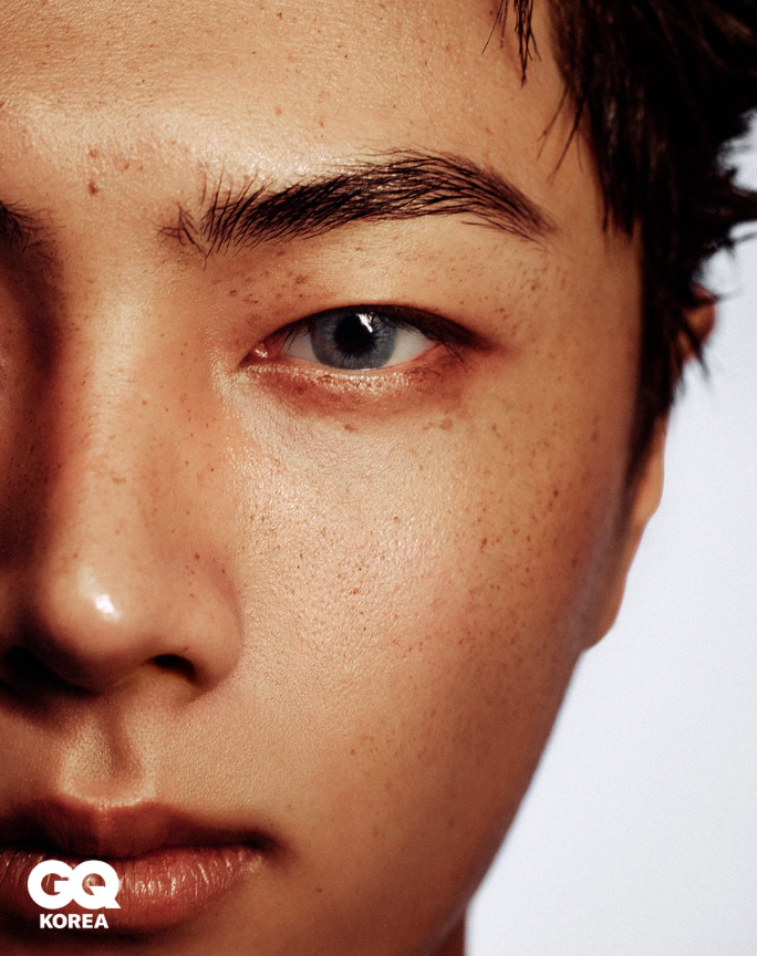 About Music tweet media