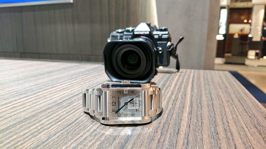 しば時計 tweet media