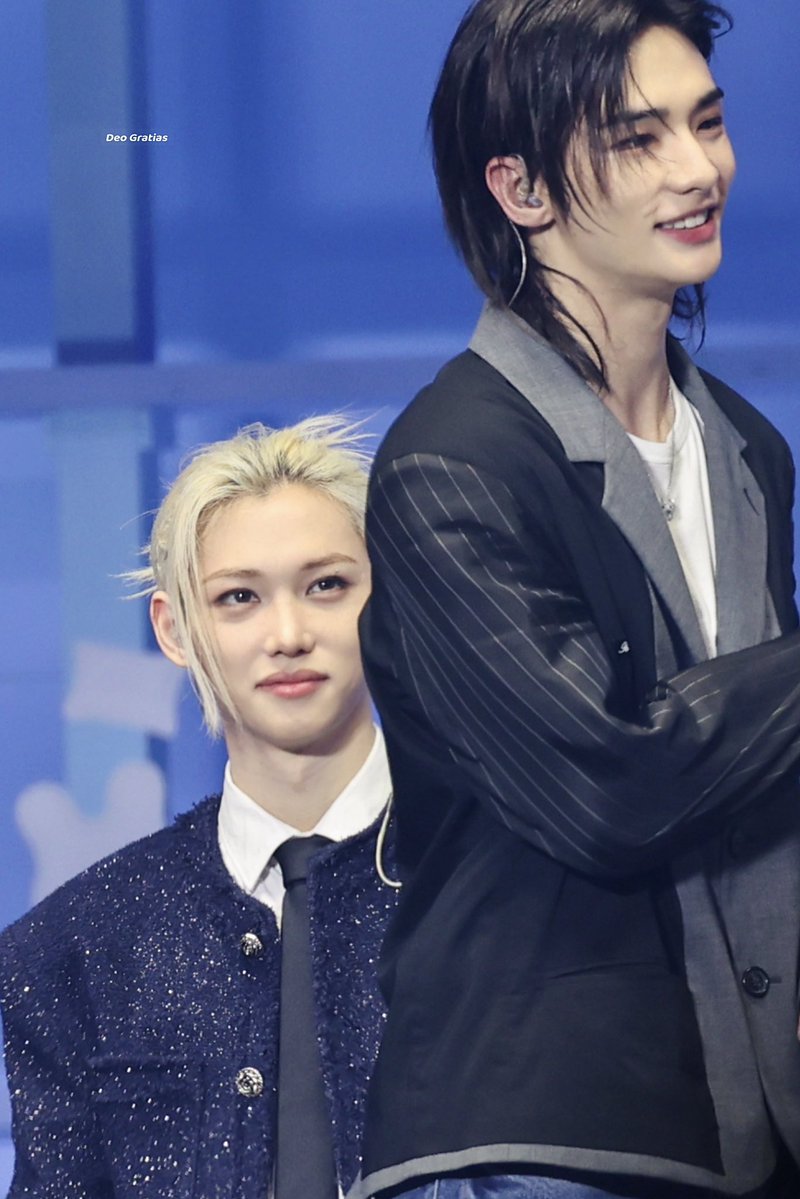 біжу за хьонджіном tweet media