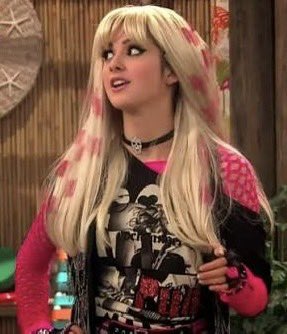 Daily Austin and Ally tweet media