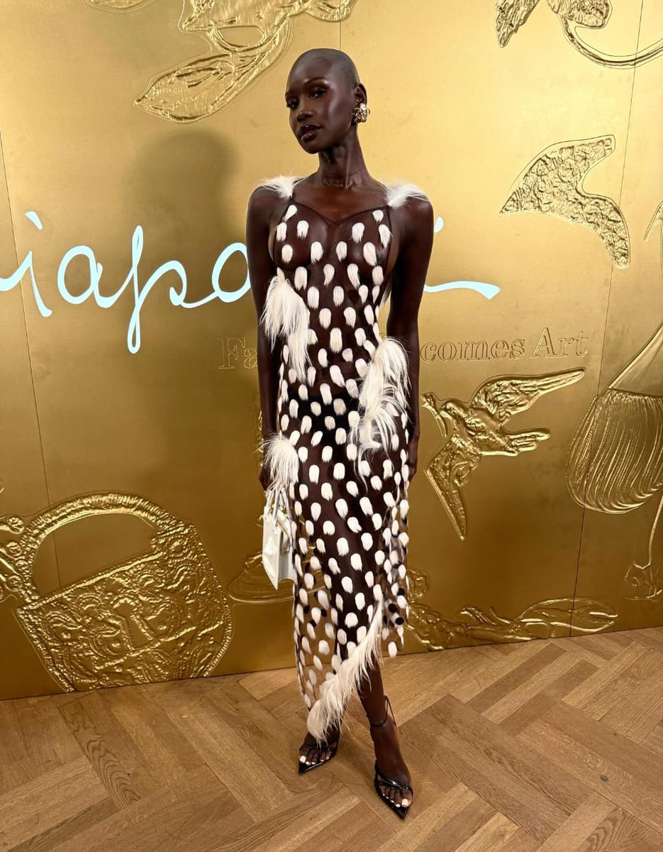 THE FASHION RESOURCE tweet media