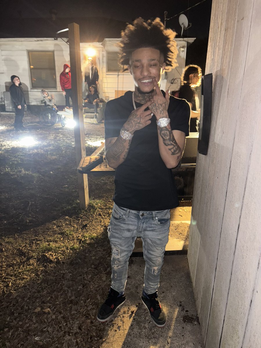 RiskTaker tweet media