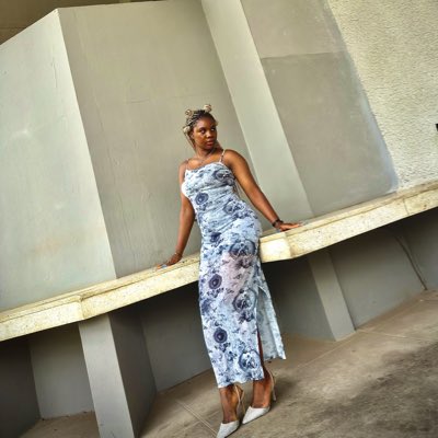 simplytoun's tweet photo. #NewProfilePic https://t.co/sn2hZVYKZb