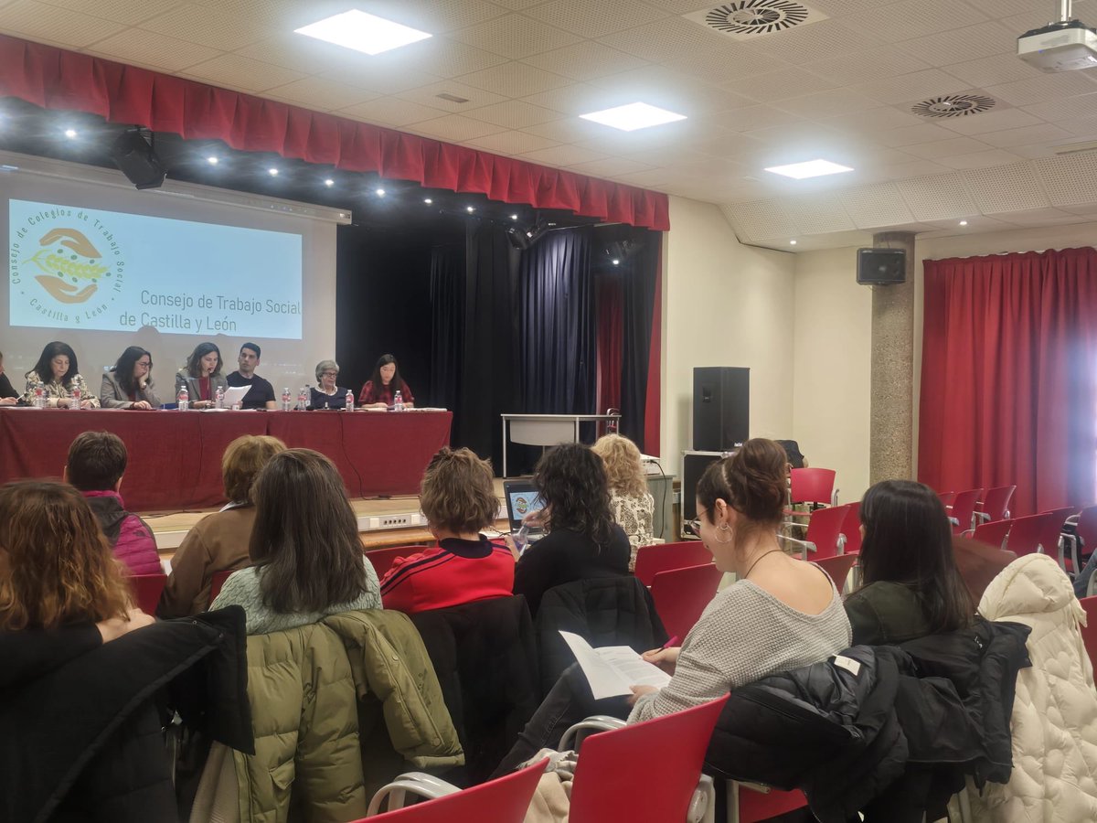 TrabajoSocialCyL tweet media