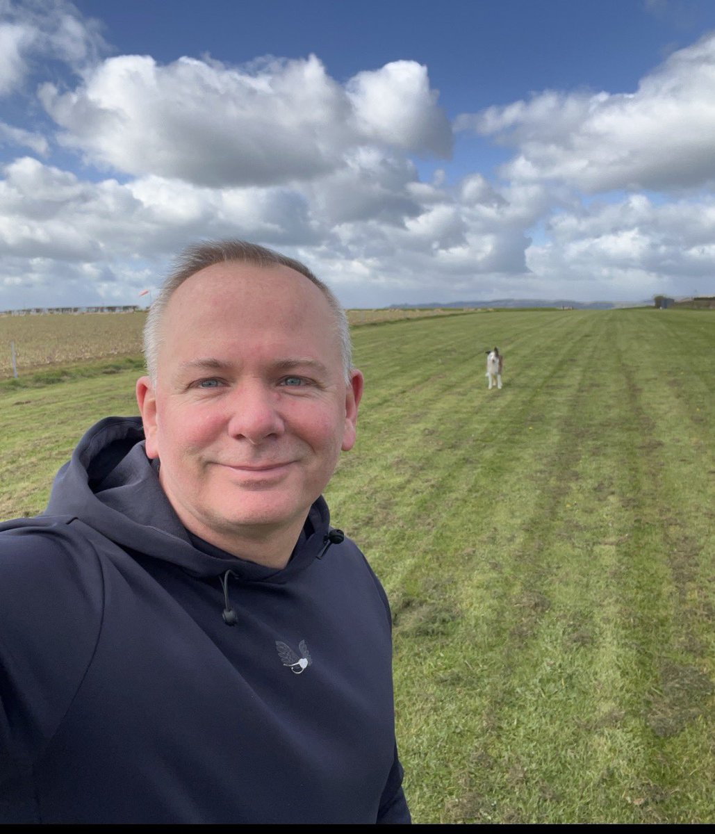 Gaz 🐺 tweet media