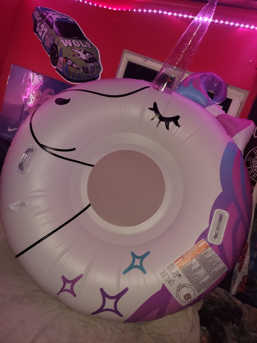 Flutterloonershy6 tweet media