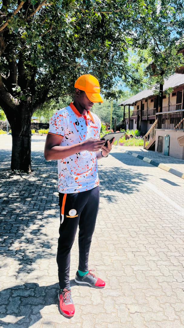 Oscar Thabang Mahlako tweet media