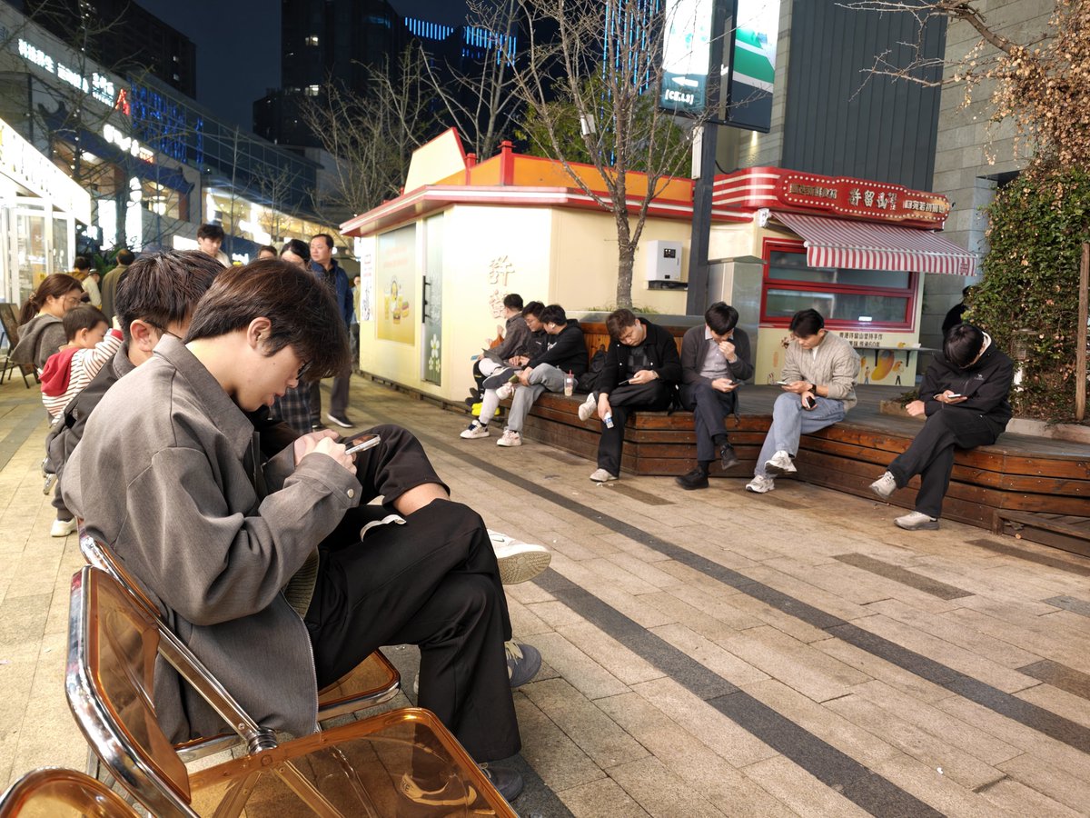 桥比特 tweet media