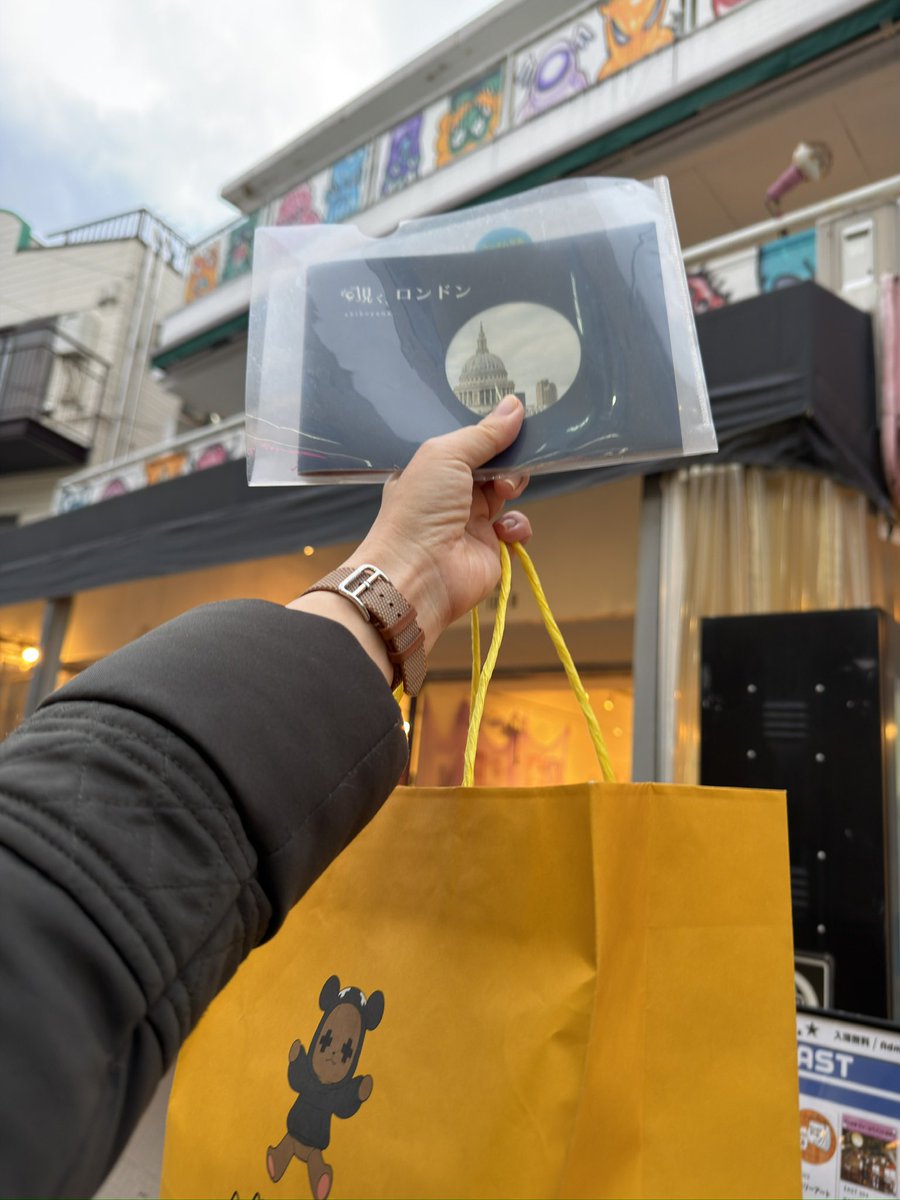 akikoyana『ZINETEN』4/12-5/9@デザインフェスタギャラリー原宿 tweet media