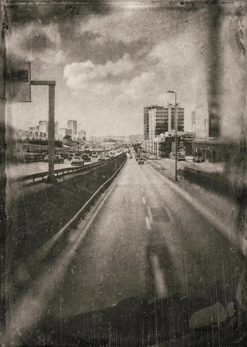 Anemoia In Istanbul — Looking For A Time That Was Never Mine. Explore more 👉 aksgar.me/anemoia-in-ist…

#TravelDiaries #travelblogger #PhotographyTips #Nostalgic #istanbultraveﬅi #vintage #nostalgia #blackandwhite #monochrome #streetphotography #streetphoto #travelphotography
