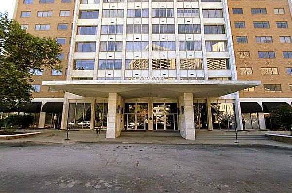 The Avantress tweet media