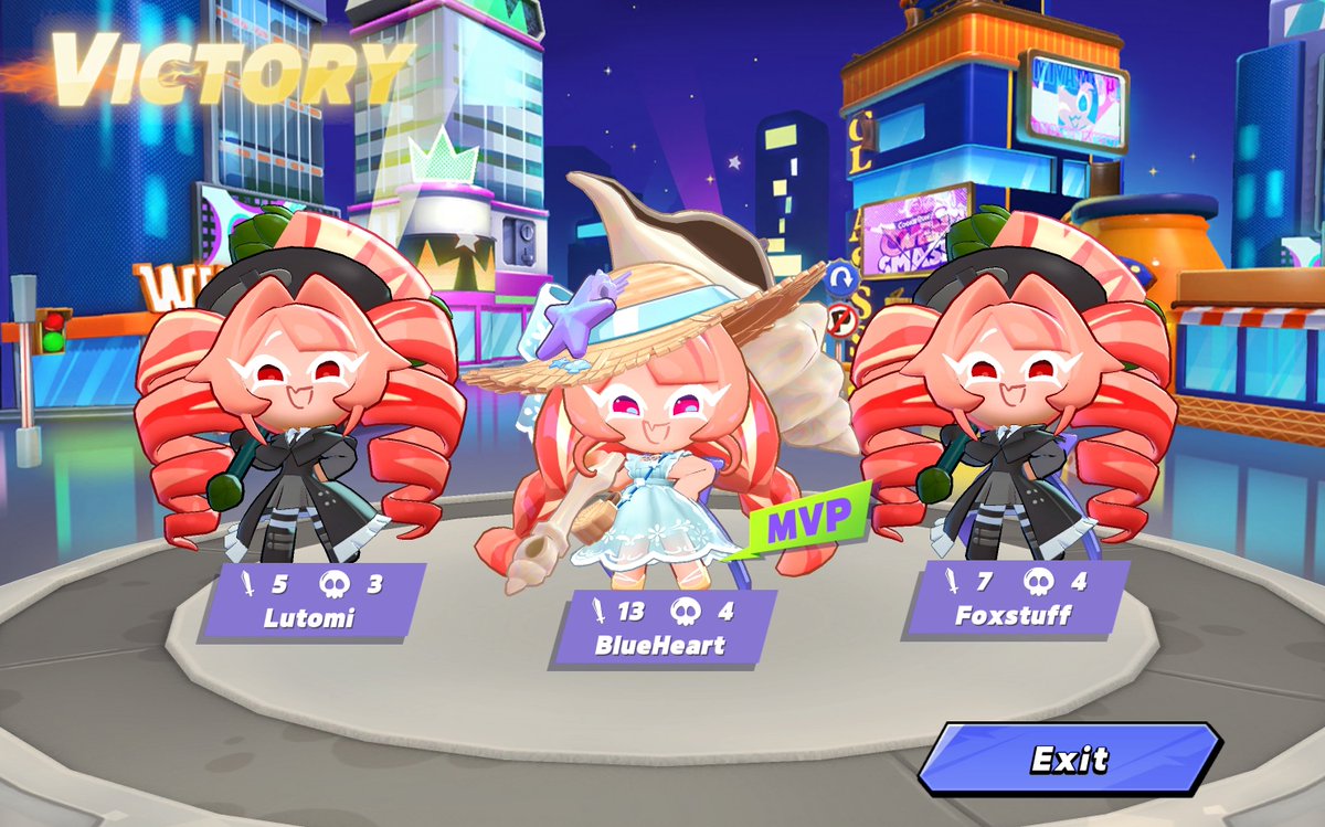 ABlueHeartStory's tweet photo. I randomly got paired up with 2 other Bacon Roll Cookies and it was the most fun I've ever had! I didn't care whether I won or lost. Just look at us HAHA

Dear Devsis, please let us play duplicate Cookies in parties! Or have a game mode for replication. It's so fun! https://t.co/HKNApBKfIQ