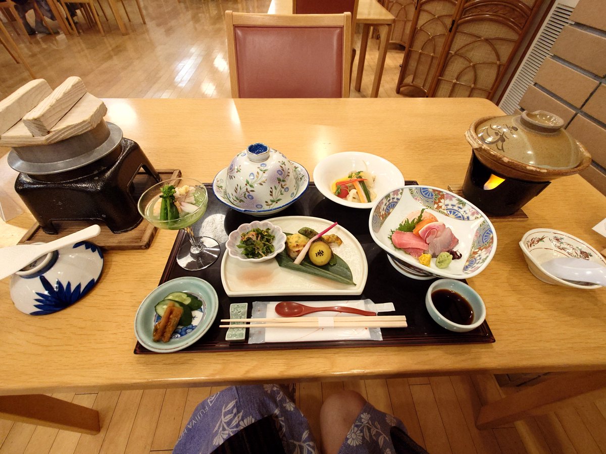 E1000@skeb募集中 tweet media