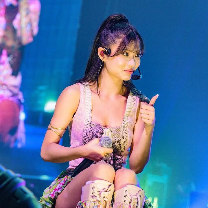 christy ⭑ tweet media