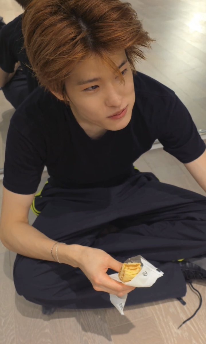 จองบี้ tweet media