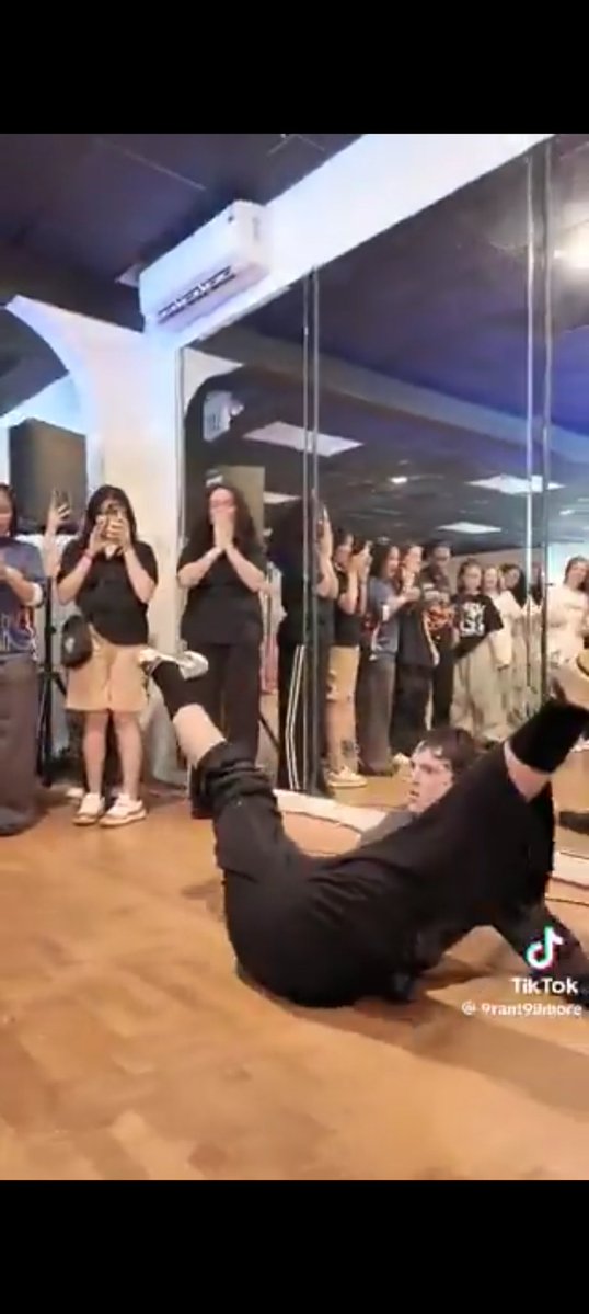 romaninthetrap #MAGA ERA 🇺🇸 tweet media