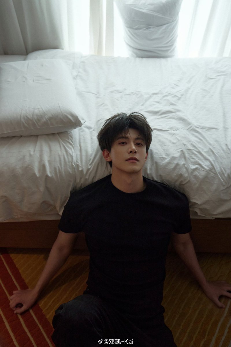 C-starry tweet media