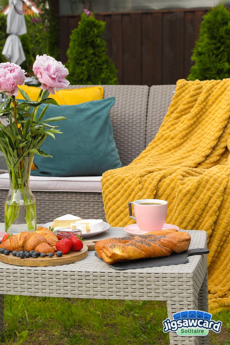 Sally Sarhan (@sssoly2) on Twitter photo 