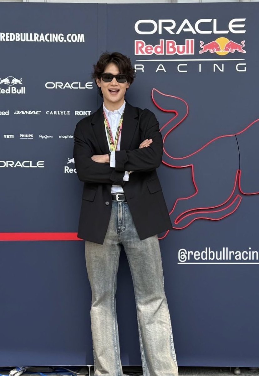 Kibum's burnt gucci ✨💜🍀🥀♠️ tweet media