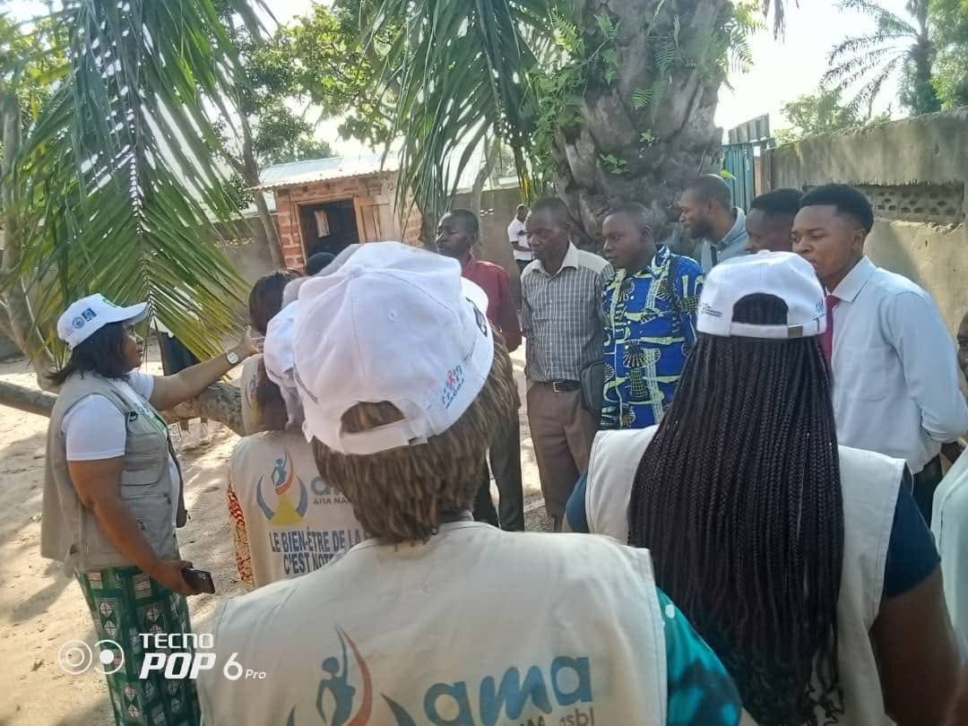 Après la sensibilisation des élèves, le staff AMA Lomami a rencontré le personnel enseignant pour discuter des stratégies de prévention et de lutte contre les #VBG dans nos écoles. #Engagement #ScolaritéSaine
3/4