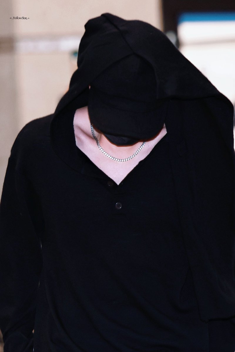 _YellowStar tweet media