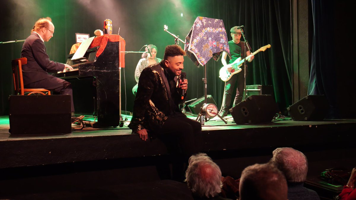 PurpleShadowAgency tweet media