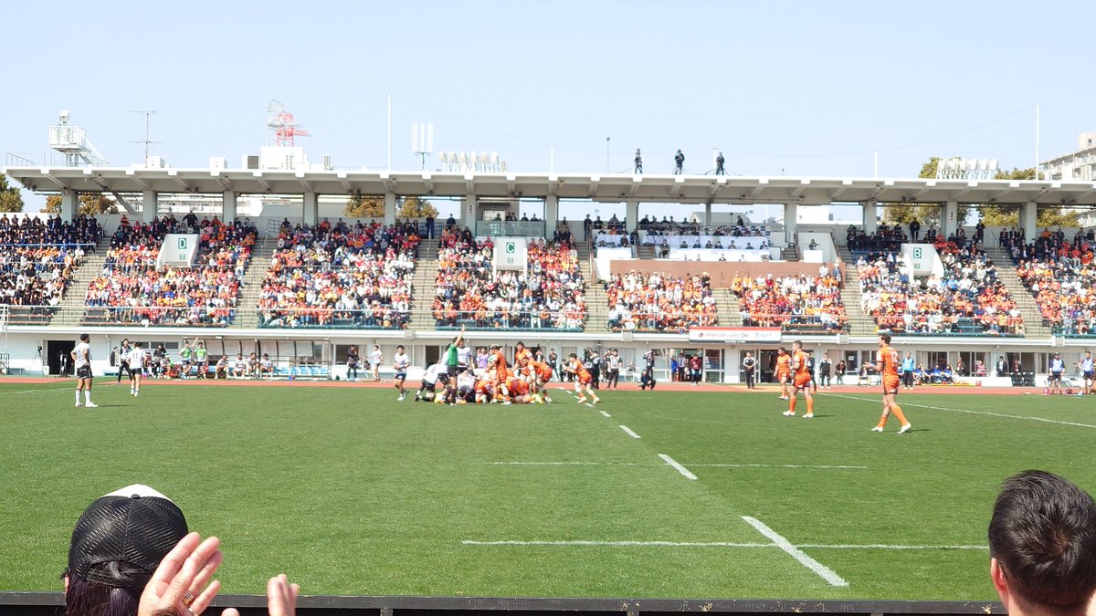 あすさん tweet media