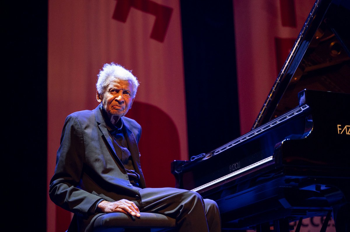 IOL News tweet media