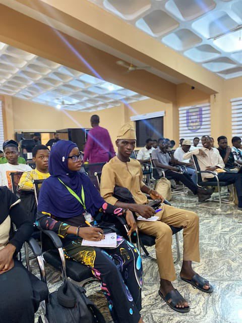 AWS Cloud Club Unilorin tweet media