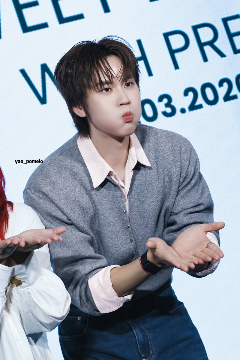 yao_pomelo tweet media