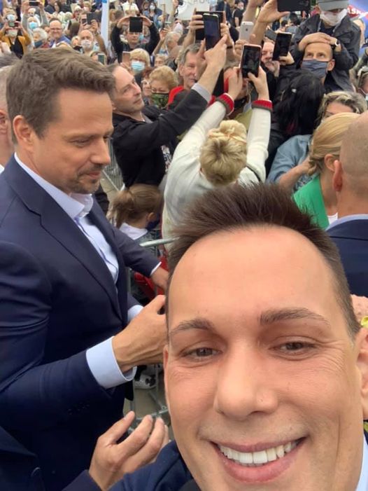 Konrad Best 🇵🇱 #BabiesLivesMatter tweet media