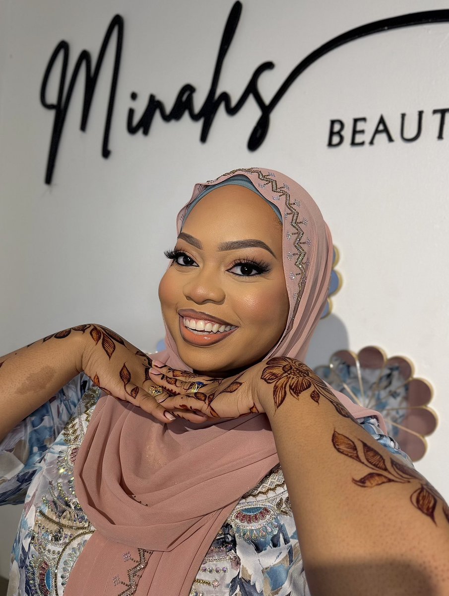 minah🌹 tweet media