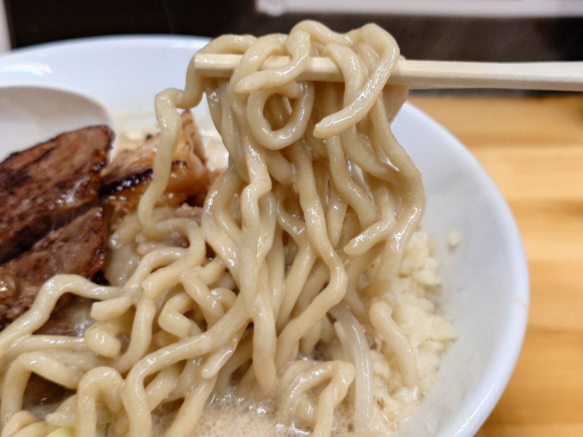 ぼんず tweet media