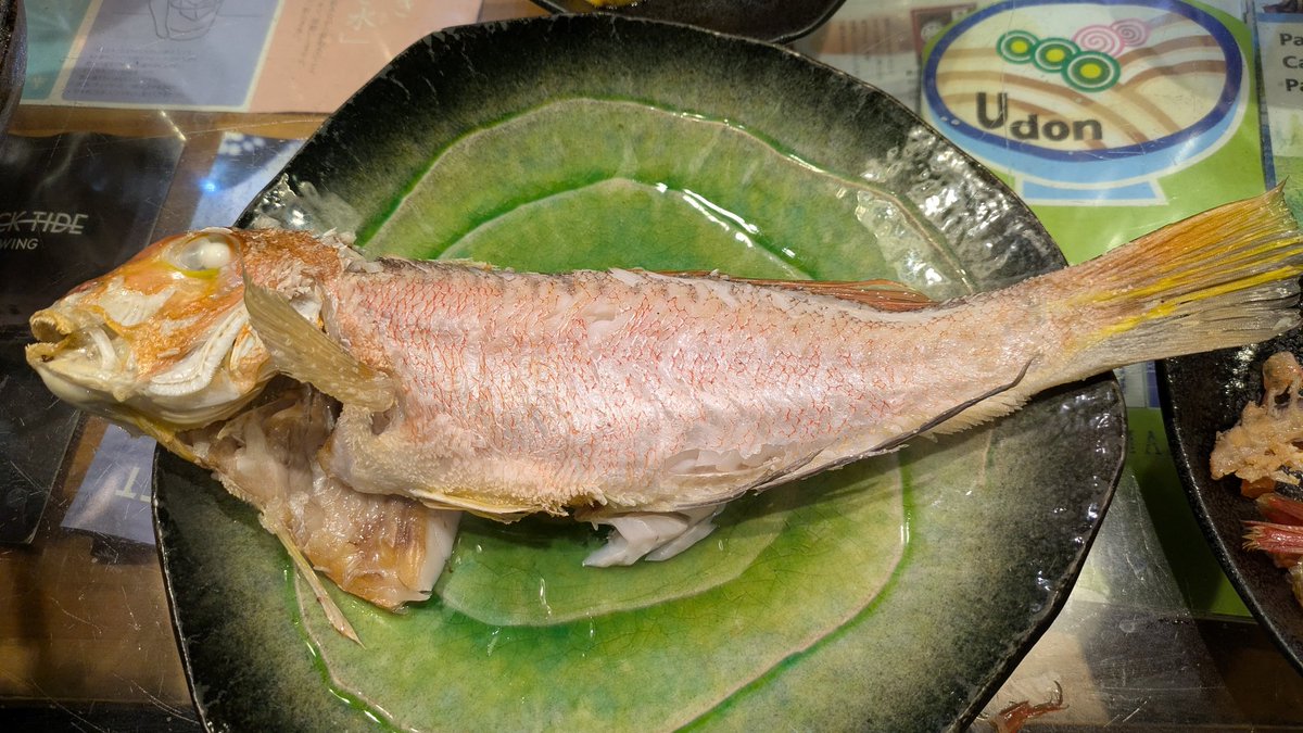 chinatsu tweet media